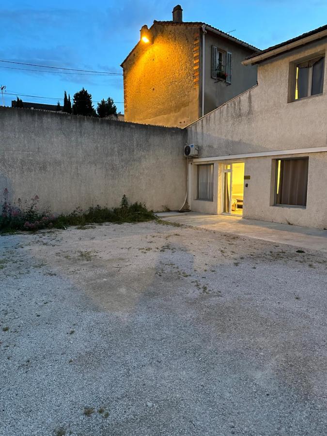 Lovenest Marseille Exterior photo
